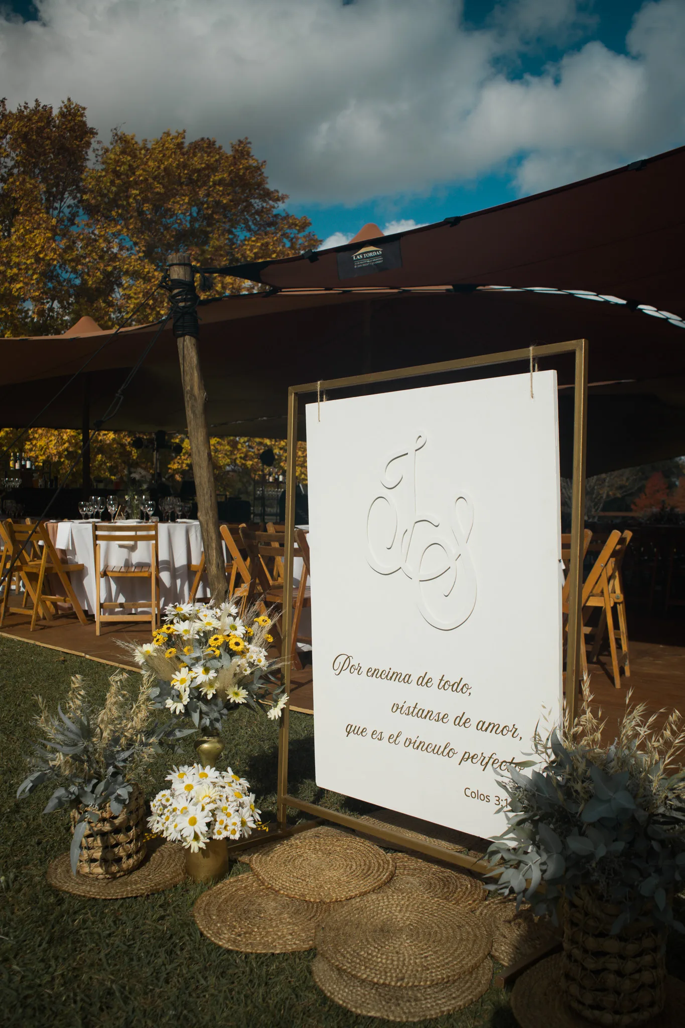 Pareja en casamiento en estancia Agropasion